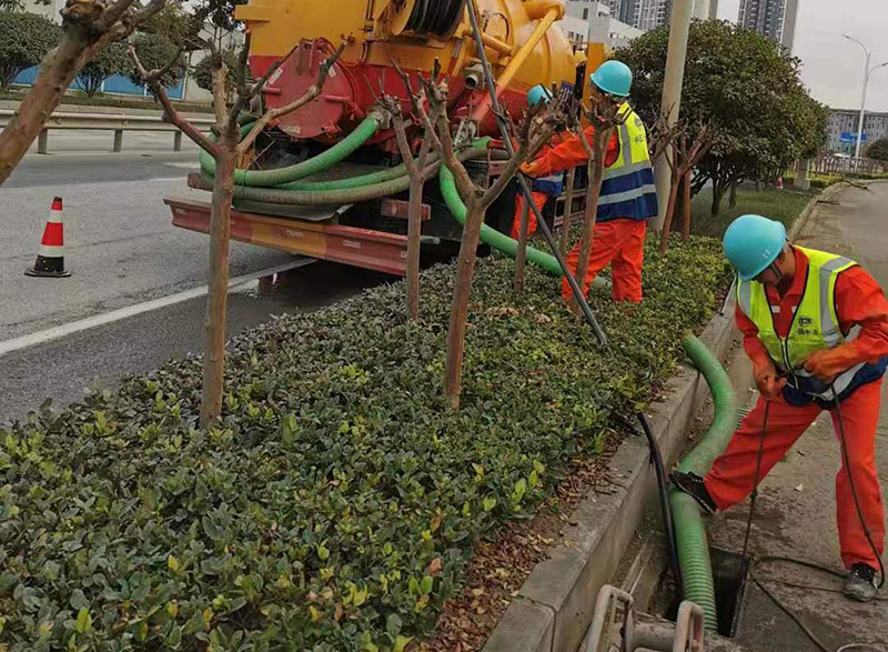 富源市政管道清淤